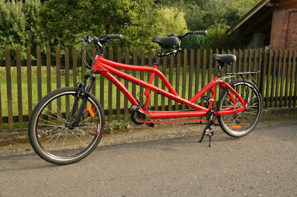 Gamal is a tandem with low step frame which can be produced as a folding tandem as well.